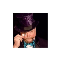 Author  Podcast Host Travis I. Sivart Visits Madame Perrys Salon