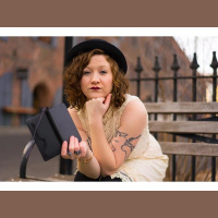 Author Mimi Hayes: Itll Be OK, Its Just a Hole in my Head