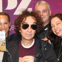 Ugglas elitistiska bokklubb med Bieber utan knark och läxförhör om viktiga vicepresidenter 