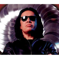 Gene Simmons Says Rap Will End, Ashantis Stalker, TEV + MORE!