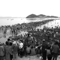 [Peter Carolane] Crossing the Red Sea (Exodus 13:17-14:31)27.05.18