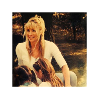 Global Peace Week and Intuitive Readings with guest co-host Karen Riordon Palmer