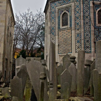 The daunting task of holding an Islamic funeral in a pandemic