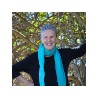 Cathy Shea talks colon health hydrotherapy and colonic cleansing on the edge