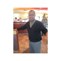 Media Man founder of Conversations Media Group Cyrus Webb returns to On the Edge