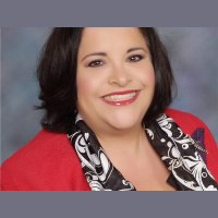 Building a business 1 lipstick at a time with Mary K consultant Vanessa Caldwell