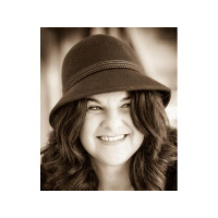 Best selling author  playwright Marni Freedman engages our brain memories