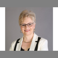 Kathy Thiessen makes a complete 360 and tells us how to sign our own paychecks