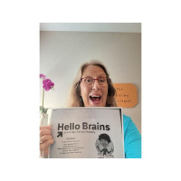 Dr. Anita Vorreyer  The Health Strategist joins me On the Edge