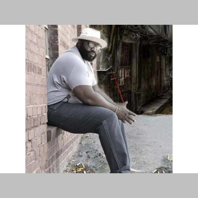 On The Edge With April Mahoney