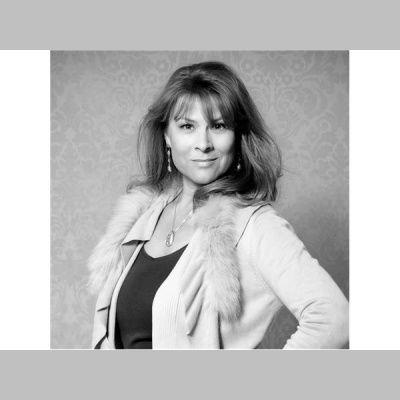 On The Edge With April Mahoney