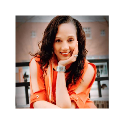 On The Edge With April Mahoney