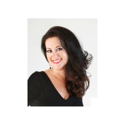 On The Edge With April Mahoney