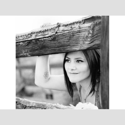 On The Edge With April Mahoney