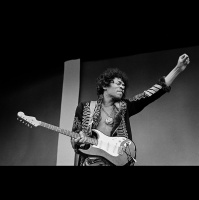 ’Scuse Me While I Kiss the Sky - Rock Photography of the 1960s