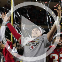 National Signing Day Preview and Guest Dennis Dodd, of CBS Sports.