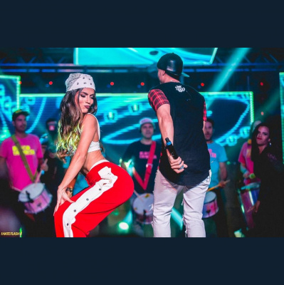 Brazilian Portuguese Podcast, By Rlp