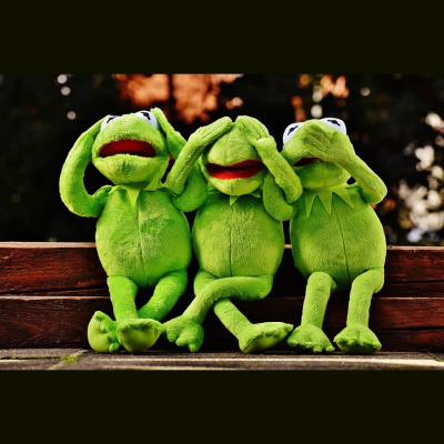 Brazilian Portuguese Podcast, By Rlp