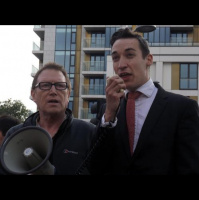 Cllr Paul Fleming addresses #keepcorbyn rally