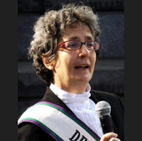Speech by Helen Pankhurst - great granddaughter of Emmeline Pankhurst - at #iwd2015 #WIHS