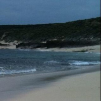 Relaxing Waves Margaret River Australia