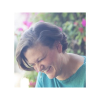 Love That Speaker - Kyra Schaefer - Publisher