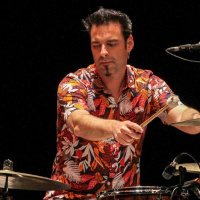 El español Javi Ruibal presenta nuevo proyecto a trío