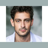 Chatting With Sherri welcomes talented actor Brice Bexter!