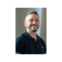 Chatting With Sherri welcomes award winning illustrator and artist Chris Binns!