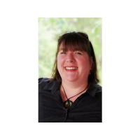 Chatting With Sherri welcomes award-nominated author Piper Mejia!