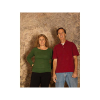 Chatting With Sherri welcomes back the amazing Gary Williams and Vicky Knerly !