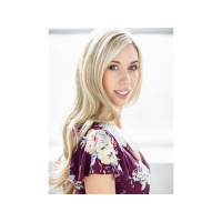 Chatting With Sherri Welcomes back Australian Actress Kate Lister