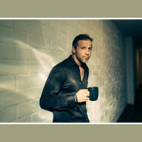 Chatting With Sherri welcomes back extremely talented photographer Chris Loomis!