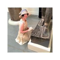 Chatting With Sherri chats with Egyptologist Dr. Colleen Darnell!