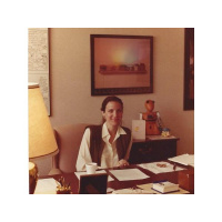 Chatting With Sherri welcomes Producer and Screenwriter Babs Greyhosky!