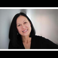 Chatting With Sherri welcomes back Lee Murray!