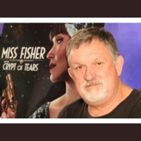 Chatting With Sherri welcomes back award winning director Tony Tilse!