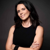 Rebecca Hahn PPC Candidate St. Catharines Peoples Party of Canada