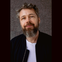 ’Rockhistorier’ med Jonas Struck: ”Jeg voksede ikke op i et hjem med klaver, men i et med en pladesamling”