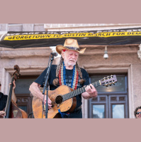 Rockhistorier om Willie Nelson: Countryens store outlaw bliver 90