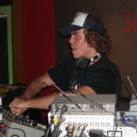 DJ Madden - February 2012 - Verdades como puños, Mentiras como templos