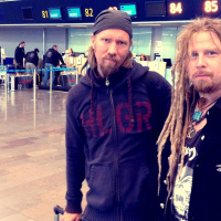 Korpiklaani huusi lavalta törkeyksiä ruotsiksi