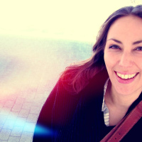 Kyllä, Mirella Hautala laulaa NEJ-yhtyeessä