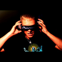 DJ Max Nikitin - RADIO RMF(Октябрь 2011)