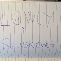 Selvskrevet #18 Lowly