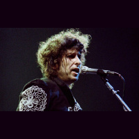 ‘Rockhistorier’ om Bob Dylan i 80’erne: “Først mødte han Gud, så fór han vild, men genfandt sin mojo til sidst”