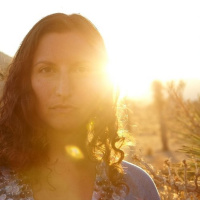 EPISODE 18: EMILY NATHAN - Bringing The Stoke