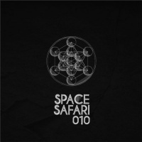 Clint Stewart pres. Space Safari 010