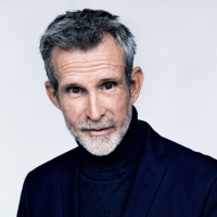 Brillanter Schauspieler mit Tiefgang und Humor - Ulrich Matthes über seinen neuen Film „2 Freunde 