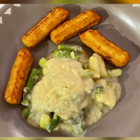 Kochen mit Genussforscher Prof. Thomas Vilgis - Spritzfrittierte Käsepommes mit Knoblauchsoße